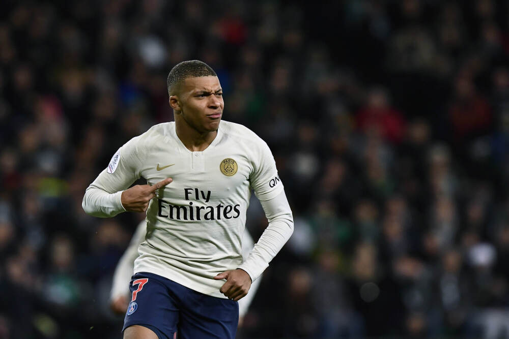 克里姆林宫绝密剧本曝光：一旦与北约开战，俄军矛头直指日韩！